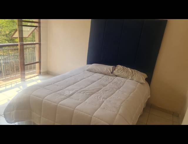 3 BEDROOM TOWNHOUSE FOR SALE IN WATERVAL EAST